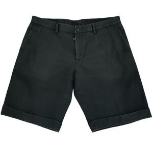 Dolce&Gabbana Black Men Cotton Shorts
with cuffs